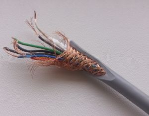 Кабель для передачи данных экранированный 7х0.14 медный гибкий 6.8 жильный семь многопроволочных жил сечением 0.14 кв. мм в экране медного плетения внешний диаметр 7 мм liycy data cable 7 x 0.14 купить 26 awg с доставкой по Киеву за приемлемую цену